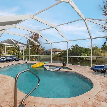 Villa Three Sisters - Roelens Vacations Cape Coral Exterior photo