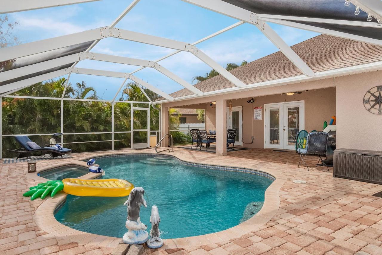 Villa Three Sisters - Roelens Vacations Cape Coral Exterior photo